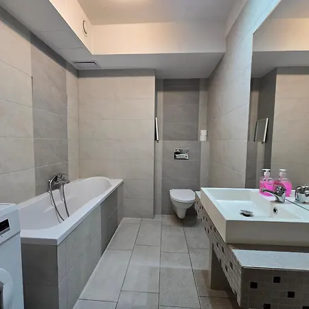 Happy Estate - Ul Krawiecka 1 Old Town Apartmán Vratislav